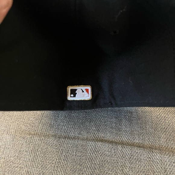 SF Giants fitted rings hat from 2012 world series. 7 3/4.  Wore once. - Picture 2 of 3